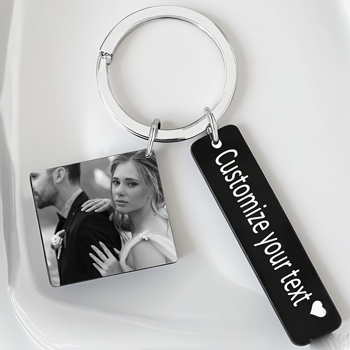 พวงกุญแจสแตนเลสสตีลทรงกลมสลักช - Initial Ring Custom บทวิจารณ์และราคา
