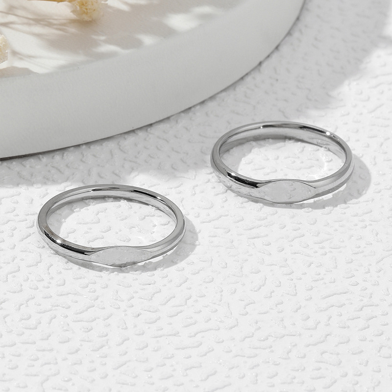 แหวนชื่อแบบกำหนดเองแหวนหมั้นคู - Initial Ring Custom บทวิจารณ์และราคา