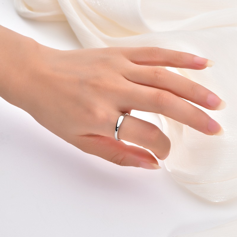 แหวนชื่อแบบกำหนดเองแหวนหมั้นคู - Initial Ring Custom บทวิจารณ์และราคา